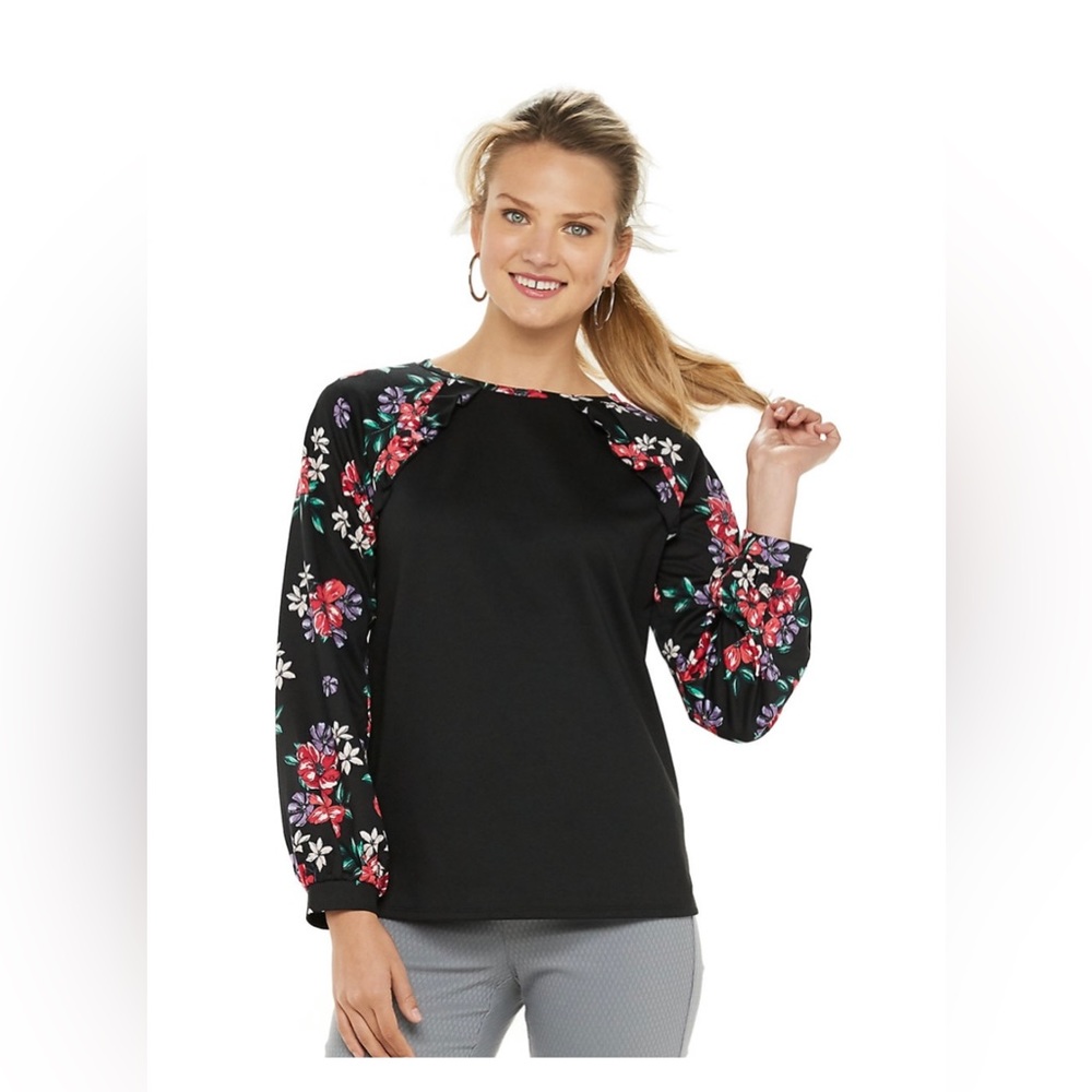 ELLE | Floral Sleeve Sweatshirt